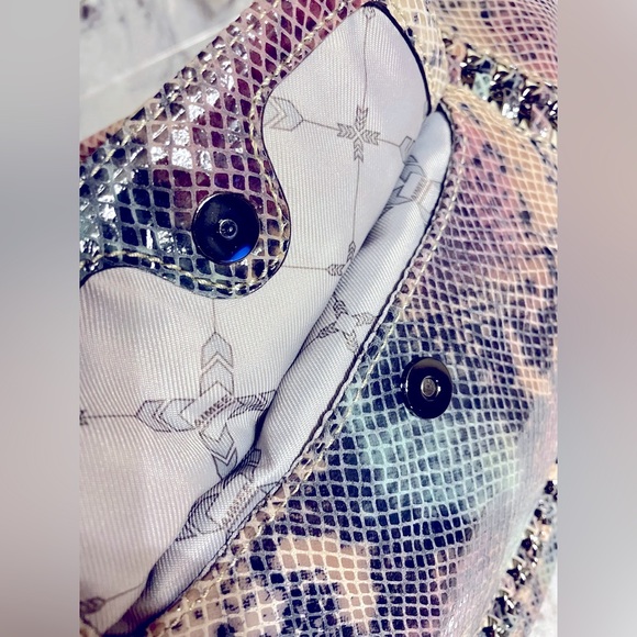 NWOT Aimee Kestenberg large convertible shoulder bag - Picture 7 of 11